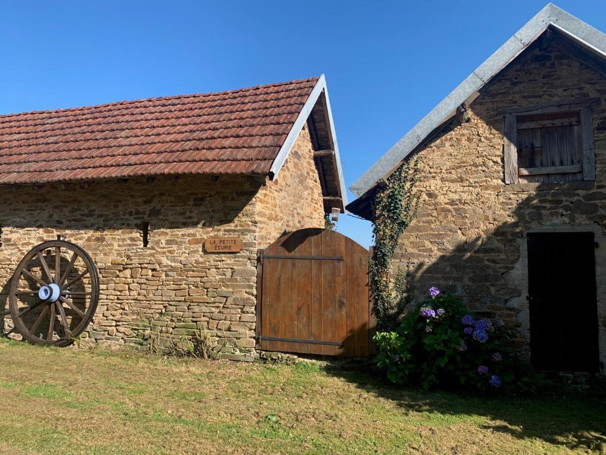 La Petite Ecurie Villa Saint-Yrieix-la-Perche Dış mekan fotoğraf